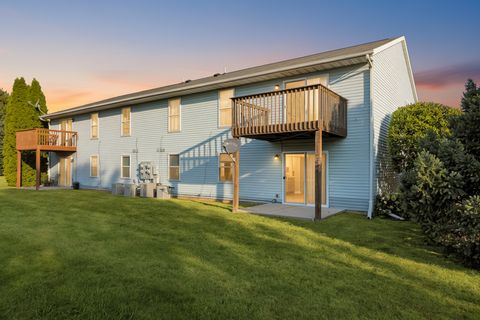 Tiny photo for 4148 B Packard Parkway #4148B, Rockford, IL 61101 (MLS # 12489700)