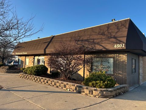 Photo of 4503 W Lake Street, Melrose Park, IL 60160 (MLS # 12540442)