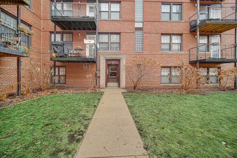 Tiny photo for 5230 N Campbell Avenue #1A, Chicago, IL 60625 (MLS # 12585814)