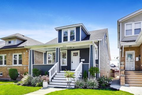 Photo of 4046 N Major Avenue, Chicago, IL 60634 (MLS # 12642937)