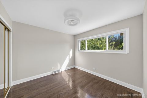 Tiny photo for 117 E Vermont Street, Villa Park, IL 60181 (MLS # 12467626)