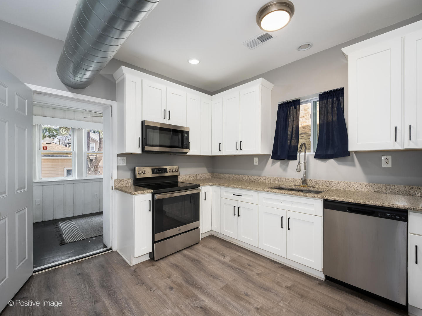 920 N Kedvale Avenue