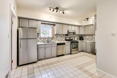 Tiny photo for 9116 S Claremont Street, Chicago, IL 60643 (MLS # 12514824)