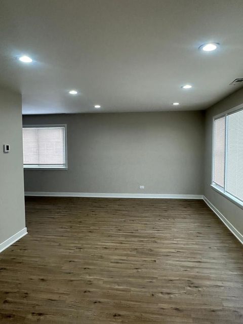 Tiny photo for 1021 W Vermont Avenue, Chicago, IL 60827 (MLS # 12534465)