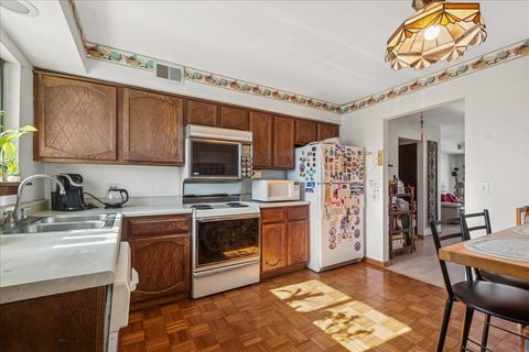 Tiny photo for 3266 Sanders Road #6F, Northbrook, IL 60062 (MLS # 12539758)