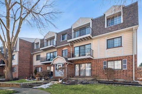 Tiny photo for 3266 Sanders Road #6F, Northbrook, IL 60062 (MLS # 12539758)