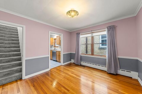 Tiny photo for 5708 N Austin Avenue, Chicago, IL 60646 (MLS # 12523087)