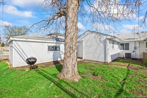 Tiny photo for 4059 W 90th Street, Hometown, IL 60456 (MLS # 12610627)
