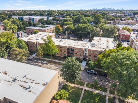 Tiny photo for 420 S HOME Avenue #109N, Oak Park, IL 60302 (MLS # 12768293)
