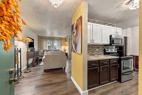 Tiny photo for 420 S HOME Avenue #109N, Oak Park, IL 60302 (MLS # 12768293)
