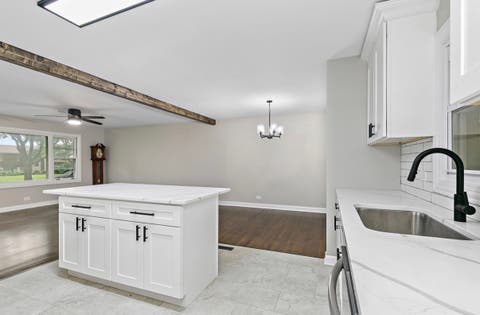 Tiny photo for 671 W Saint Aubin Drive, Addison, IL 60101 (MLS # 12743261)
