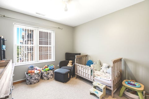 Tiny photo for 100 N Bokelman Street #429, Roselle, IL 60172 (MLS # 12700284)