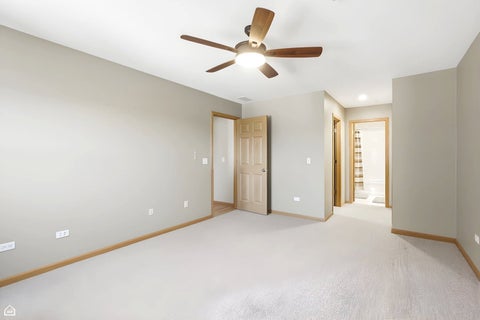 Tiny photo for 100 N Bokelman Street #429, Roselle, IL 60172 (MLS # 12700284)