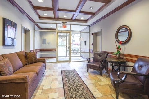 Tiny photo for 100 N Bokelman Street #429, Roselle, IL 60172 (MLS # 12700284)