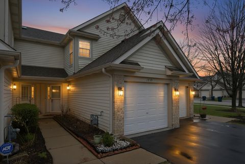 Tiny photo for 1939 Grove Avenue, Schaumburg, IL 60193 (MLS # 12618575)