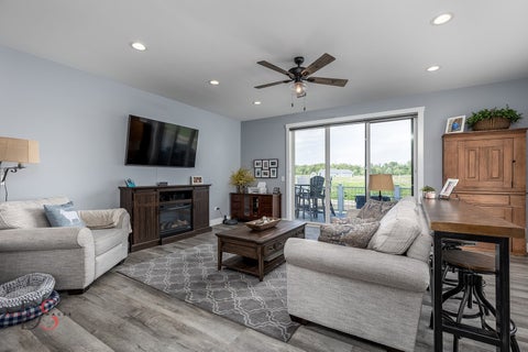 Tiny photo for 32 Waterside Way, Ottawa, IL 61350 (MLS # 12601855)