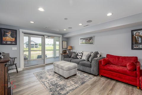 Tiny photo for 32 Waterside Way, Ottawa, IL 61350 (MLS # 12601855)