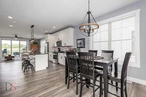 Tiny photo for 32 Waterside Way, Ottawa, IL 61350 (MLS # 12601855)