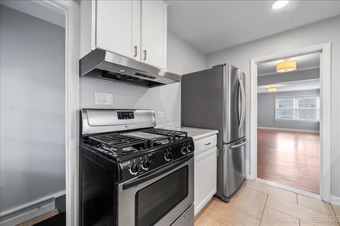 Tiny photo for 523 Eklund Avenue, Geneva, IL 60134 (MLS # 12541354)