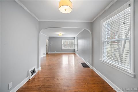 Tiny photo for 523 Eklund Avenue, Geneva, IL 60134 (MLS # 12541354)