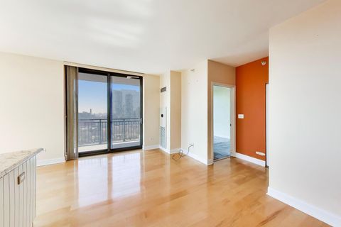 Tiny photo for 1101 S State Street #1307, Chicago, IL 60605 (MLS # 12632047)