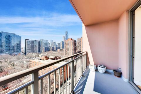 Tiny photo for 1101 S State Street #1307, Chicago, IL 60605 (MLS # 12632047)