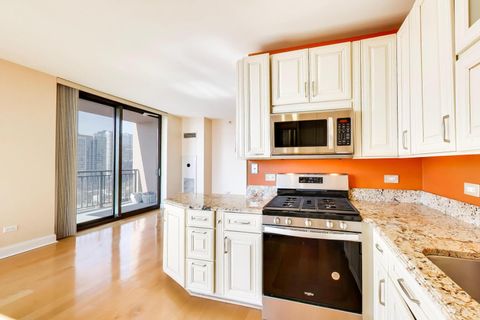 Tiny photo for 1101 S State Street #1307, Chicago, IL 60605 (MLS # 12632047)