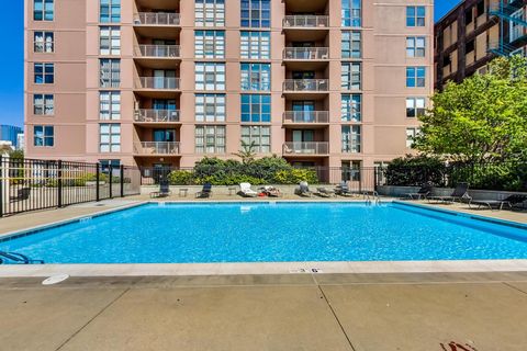 Tiny photo for 1101 S State Street #1307, Chicago, IL 60605 (MLS # 12632047)