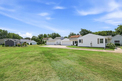 Tiny photo for 2602 43rd Street, Moline, IL 61265 (MLS # 12758518)