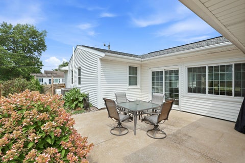 Tiny photo for 2602 43rd Street, Moline, IL 61265 (MLS # 12758518)