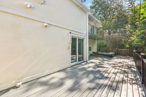 Tiny photo for 6857 N Knox Avenue, Lincolnwood, IL 60712 (MLS # 12447456)