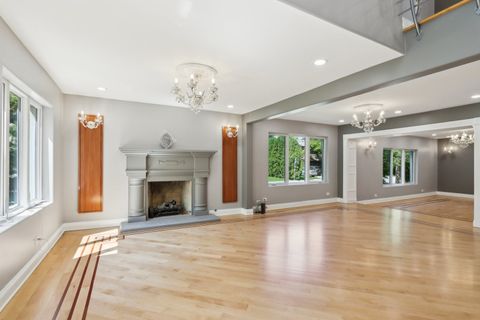 Tiny photo for 6857 N Knox Avenue, Lincolnwood, IL 60712 (MLS # 12447456)