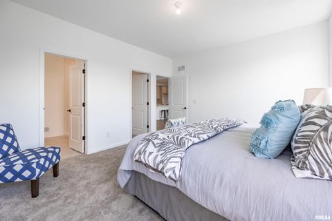 Tiny photo for Lot 8 Faiths Way, Bettendorf, IA 52722 (MLS # 12605731)