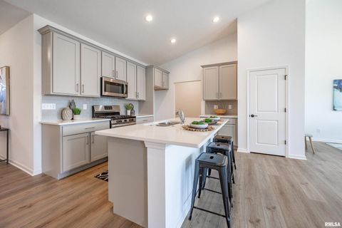 Tiny photo for Lot 8 Faiths Way, Bettendorf, IA 52722 (MLS # 12605731)