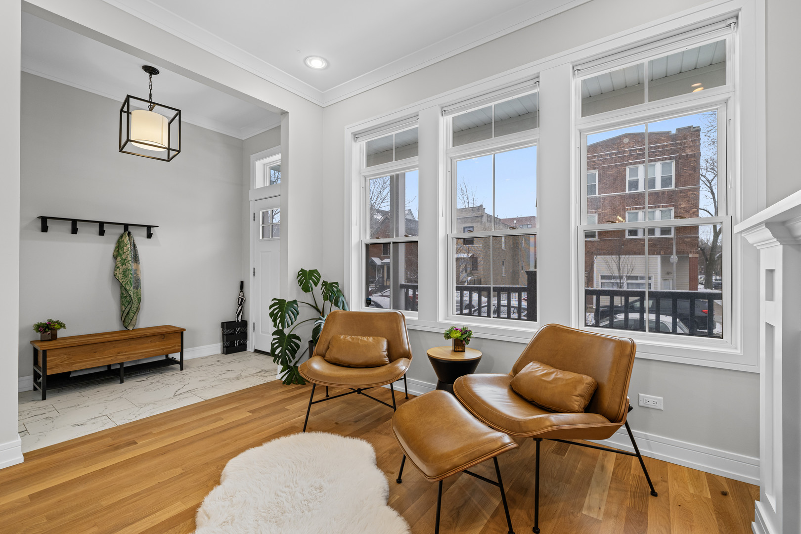 3258 W Crystal Street