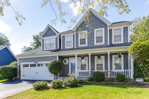Photo of 34098 N Sulkey Drive, Grayslake, IL 60030 (MLS # 12758386)