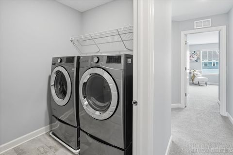 Tiny photo for 656 Riverbank Drive, Geneva, IL 60134 (MLS # 12678984)