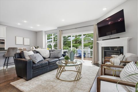 Tiny photo for 656 Riverbank Drive, Geneva, IL 60134 (MLS # 12678984)