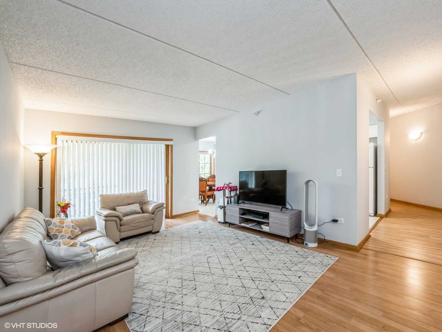 11 S Wille Street 201