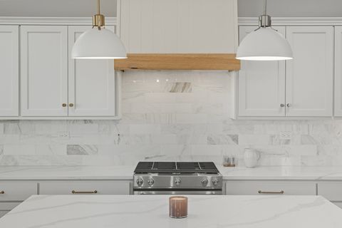 Tiny photo for 23039 Lakeview Estates Boulevard, Frankfort, IL 60423 (MLS # 12605535)