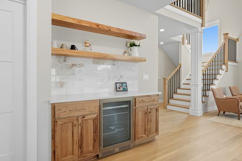 Tiny photo for 23039 Lakeview Estates Boulevard, Frankfort, IL 60423 (MLS # 12605535)