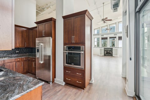 Tiny photo for 740 W Fulton Street #1402, Chicago, IL 60661 (MLS # 12725724)
