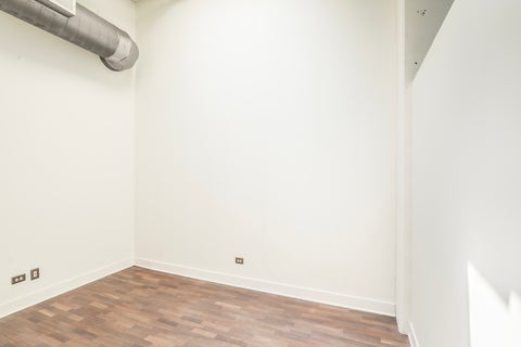Tiny photo for 740 W Fulton Street #1402, Chicago, IL 60661 (MLS # 12725724)