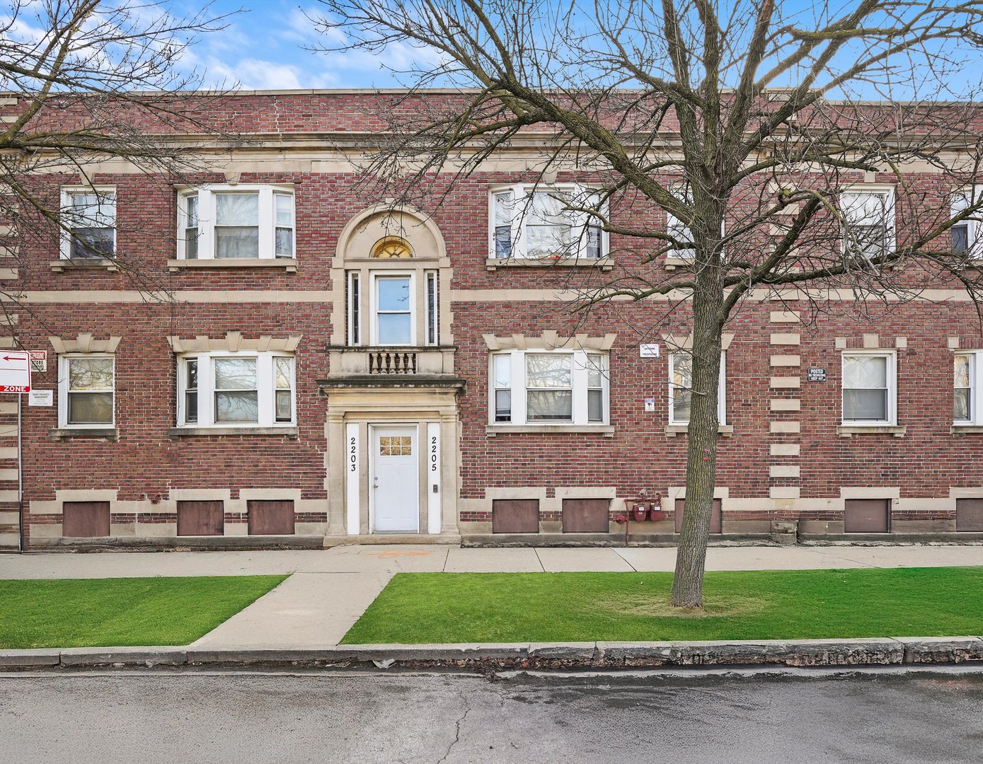 3723 W Cermak Road