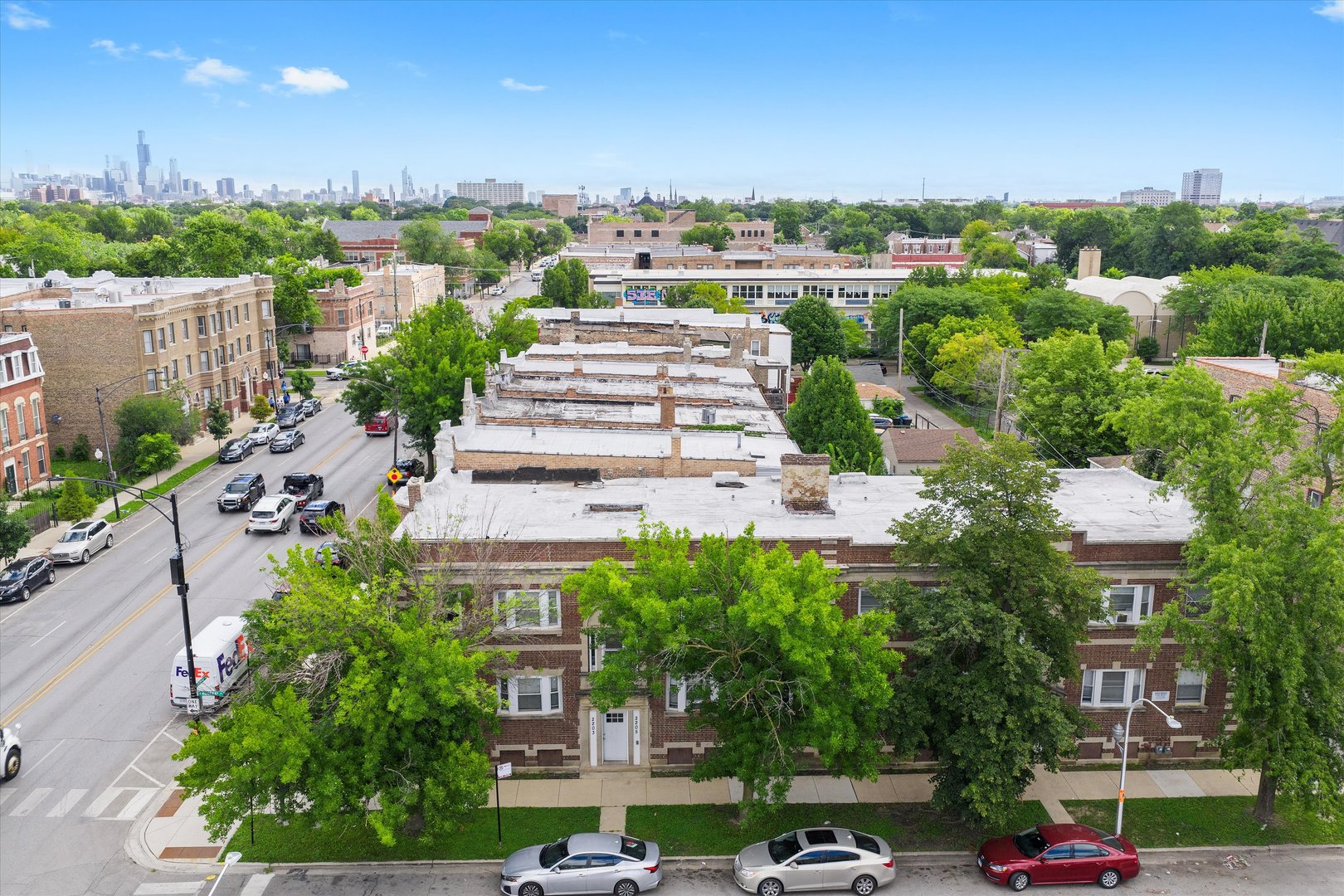 3723 W Cermak Road