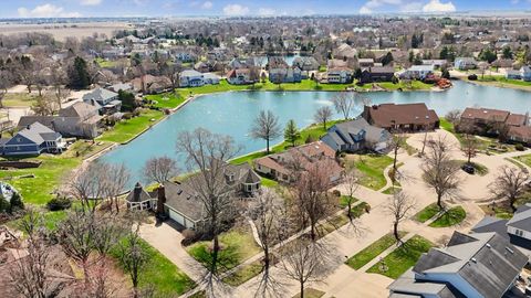 Tiny photo for 2204 Edgewater Place, Champaign, IL 61822 (MLS # 12606433)