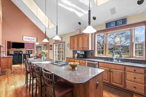 Tiny photo for 2204 Edgewater Place, Champaign, IL 61822 (MLS # 12606433)