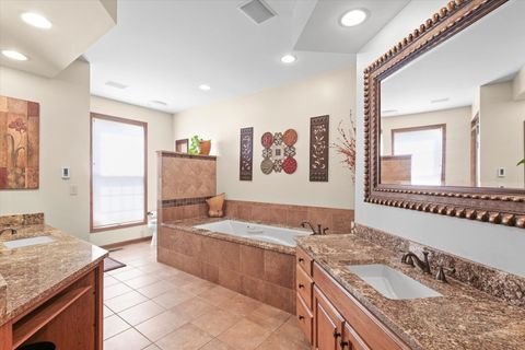 Tiny photo for 2204 Edgewater Place, Champaign, IL 61822 (MLS # 12606433)