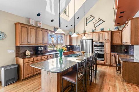 Tiny photo for 2204 Edgewater Place, Champaign, IL 61822 (MLS # 12606433)