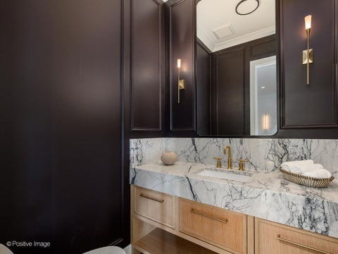 Tiny photo for 3714 N Claremont Avenue, Chicago, IL 60618 (MLS # 12769566)